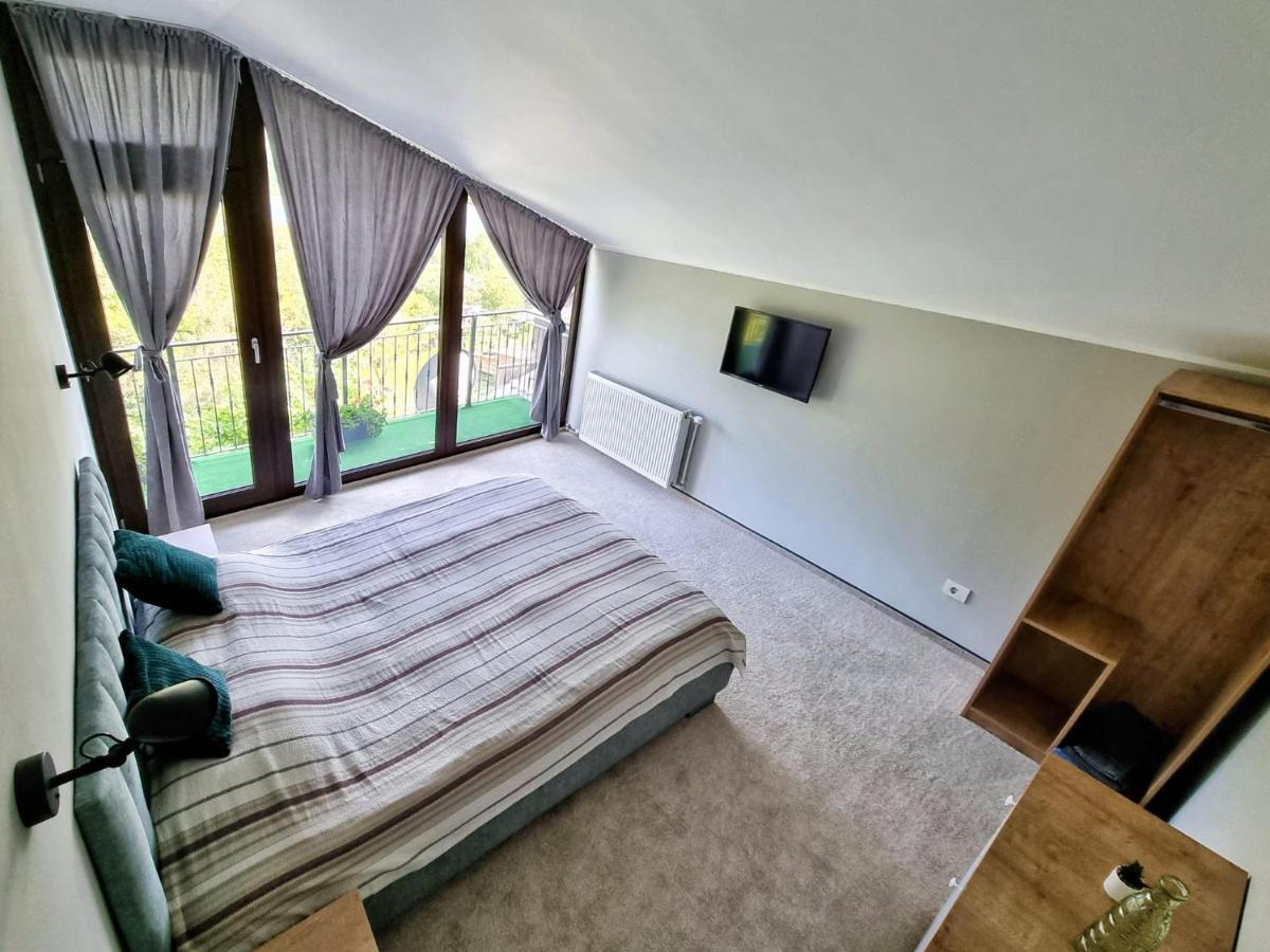 Villa Casa Yla Piatra Neamţ Exterior foto